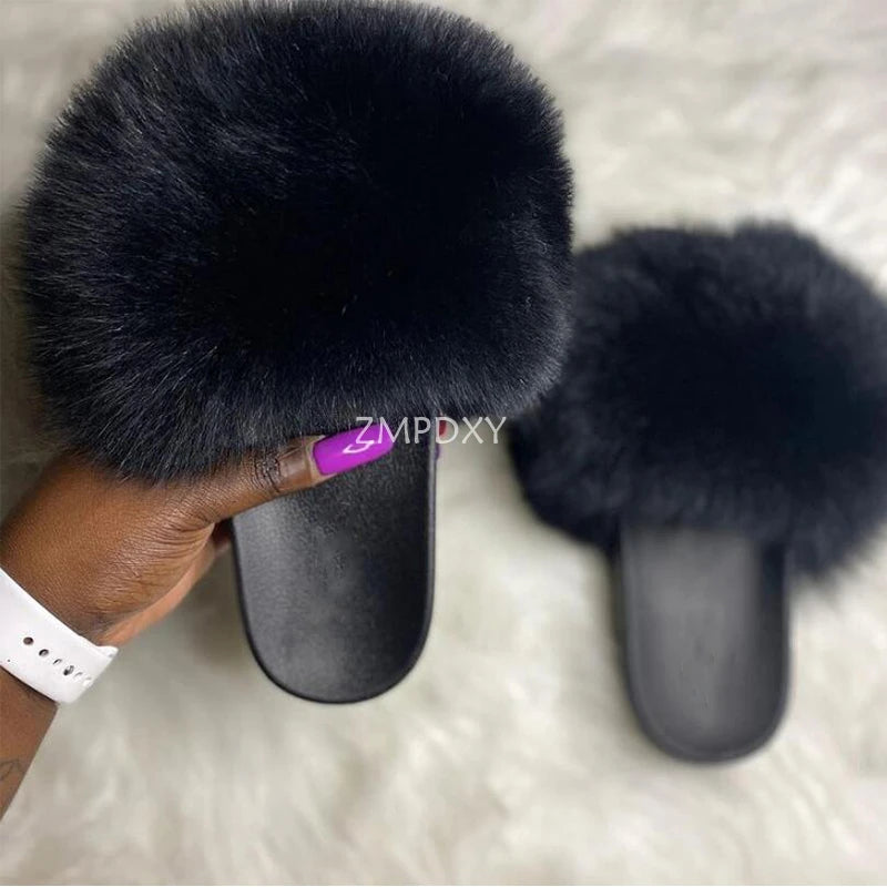 Girls Exquisite Shoes Warm Winter Plush Slides Cute and Comfort Home Slippers New Arrivals Amazing Fur Shoes Fashion Brand Shoes