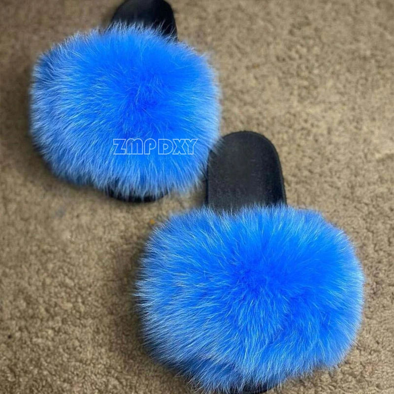 Girls Exquisite Shoes Warm Winter Plush Slides Cute and Comfort Home Slippers New Arrivals Amazing Fur Shoes Fashion Brand Shoes