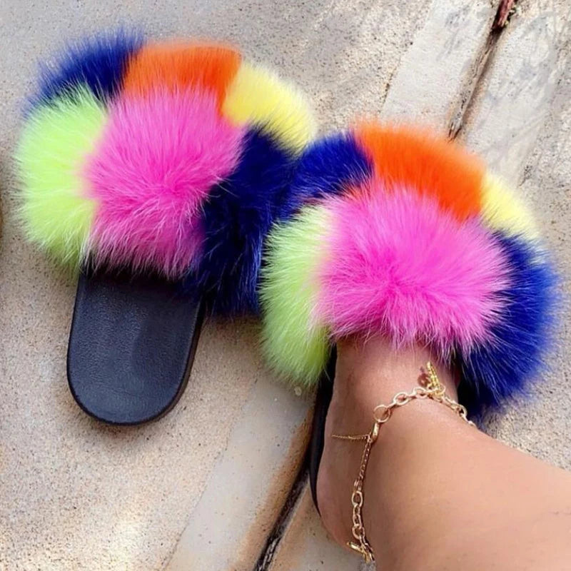 Girls Exquisite Shoes Warm Winter Plush Slides Cute and Comfort Home Slippers New Arrivals Amazing Fur Shoes Fashion Brand Shoes