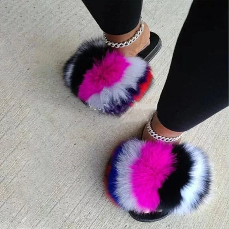 New Arrival Girl Luxury Fluffy Fur Slippers Ladies Indoor Warm Furry Fur Flip Flops Women Amazing Plush Fur Slides Wholesale Hot