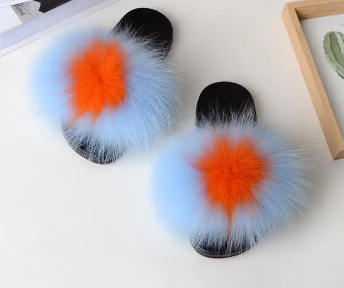 New Arrival Girl Luxury Fluffy Fur Slippers Ladies Indoor Warm Furry Fur Flip Flops Women Amazing Plush Fur Slides Wholesale Hot