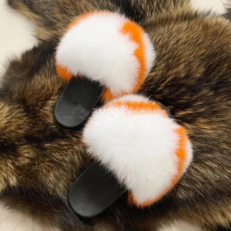 Girls Exquisite Shoes Warm Winter Plush Slides Cute and Comfort Home Slippers New Arrivals Amazing Fur Shoes Fashion Brand Shoes