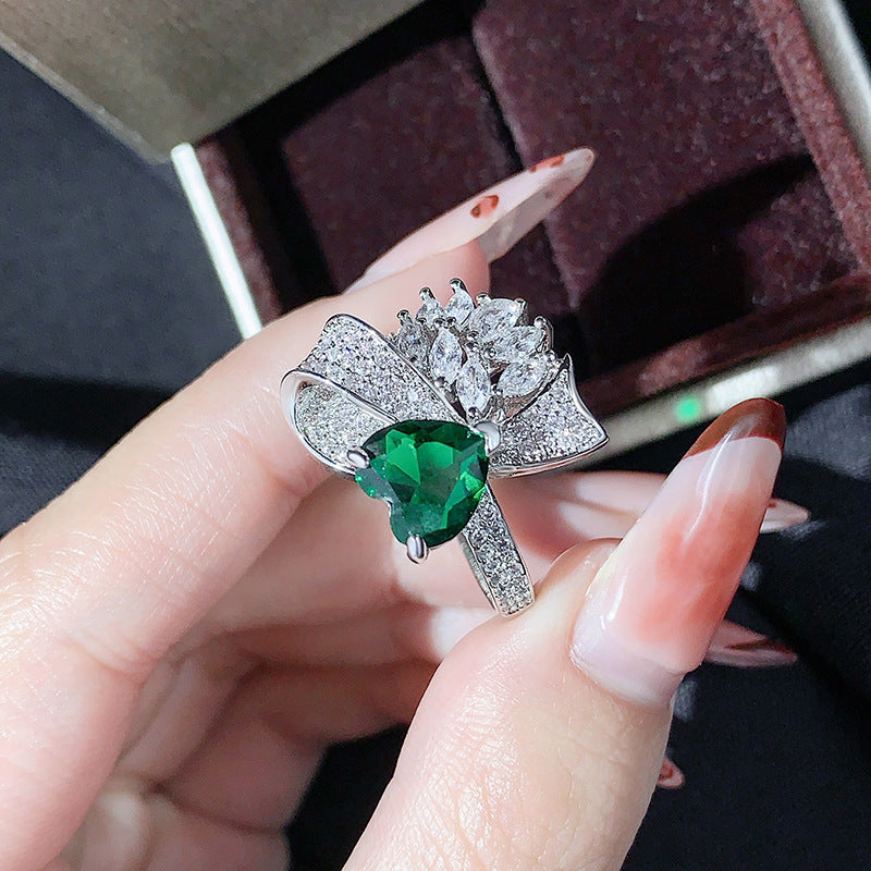 European And American Love Colored Gems High-grade Emerald Bow Open Ring