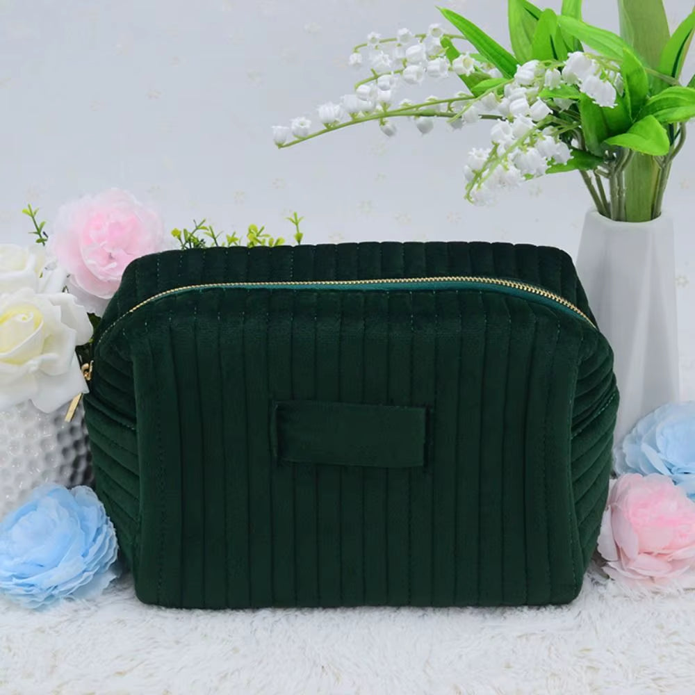 Large Capacity Velvet Makeup Bag Women Cosmetic Bag Fashion Travel Toiletry Bag Portable Makeup Pouch