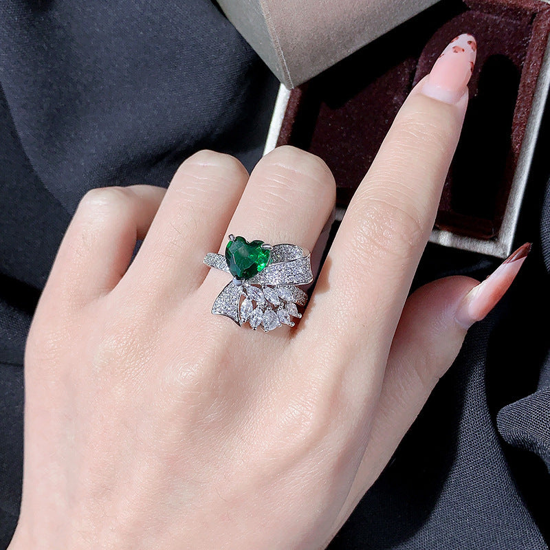 European And American Love Colored Gems High-grade Emerald Bow Open Ring